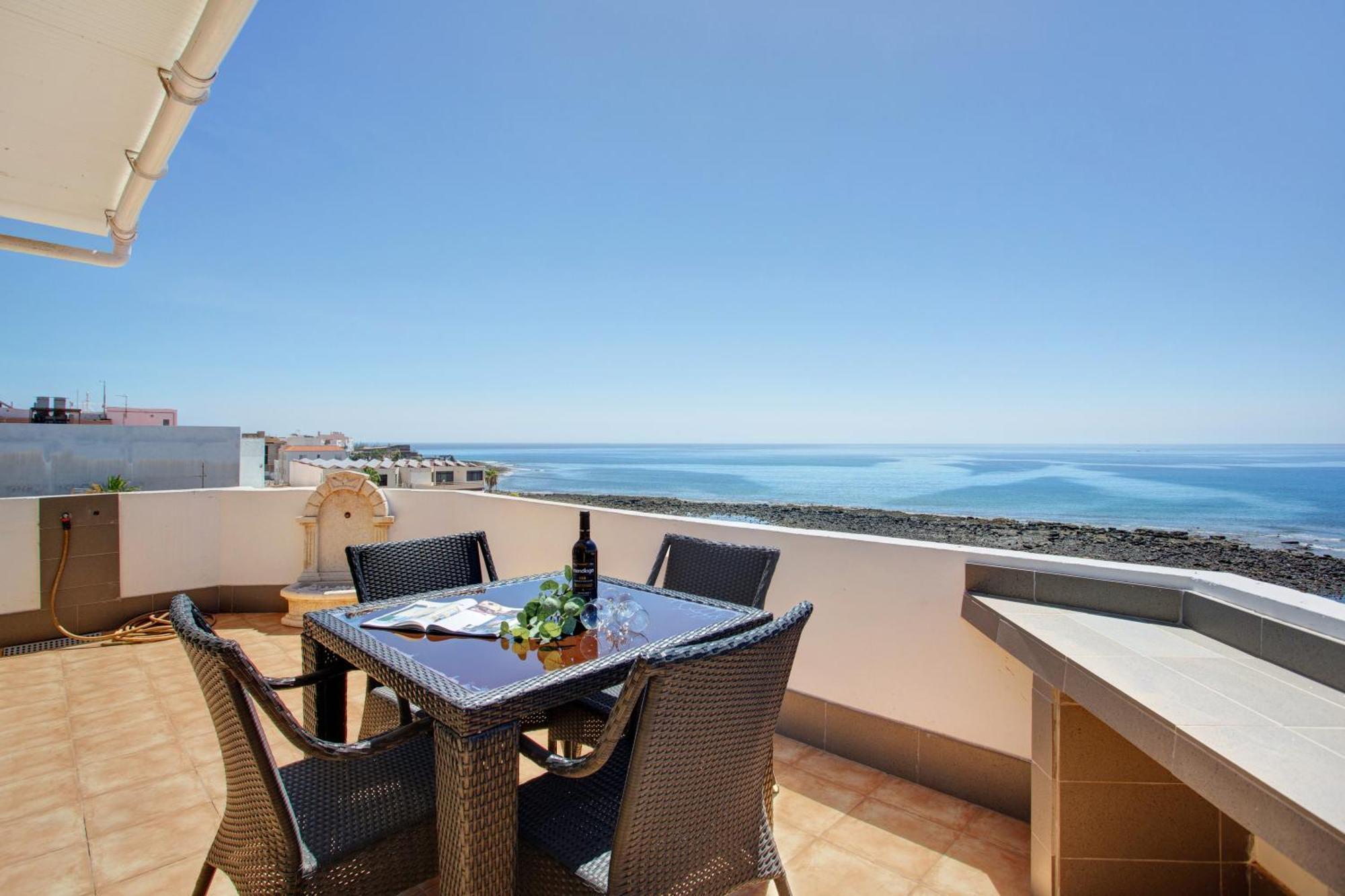 Olas Y Mar Apartment